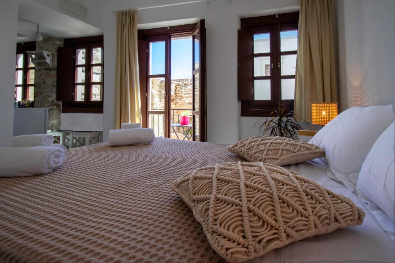 Апартаменти Platsa'S House Aperathos Екстер'єр фото